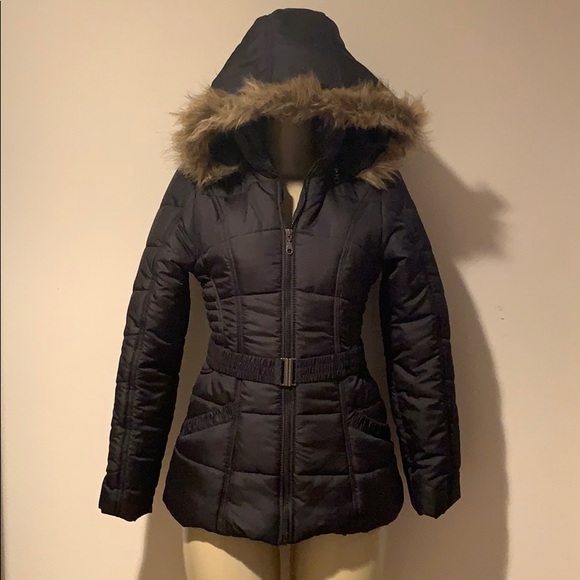 NEW! Faux fur puffer jacket - Picture 2 of 8